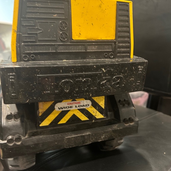 Vintage Tonka Mighty Construction Vehicle in Black and Yellow - Picture 9 of 13